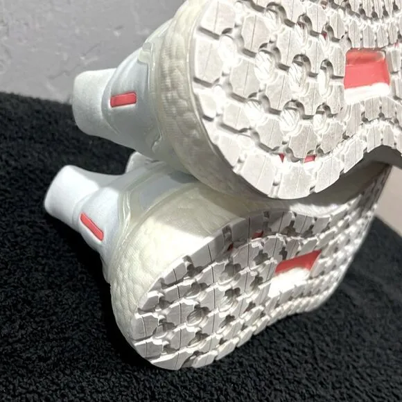 🔥🔥 ADIDAS UltraBoost 20 Running Shoes Sky Tint Silver White - Women Sz 9 - EUC
