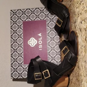 🦋 LOVED UP BLACK ISOLA SANDALS