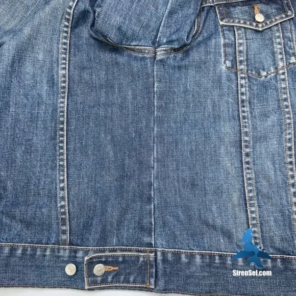 1059 J.Crew Classic Denim Jacket - Size S - Blue