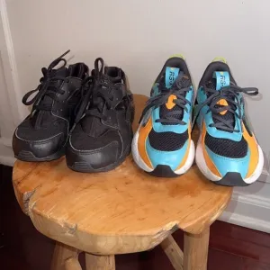 2 pairs of Boys Black Nike Huarache  and Puma Multicolor Sneakers Size 3