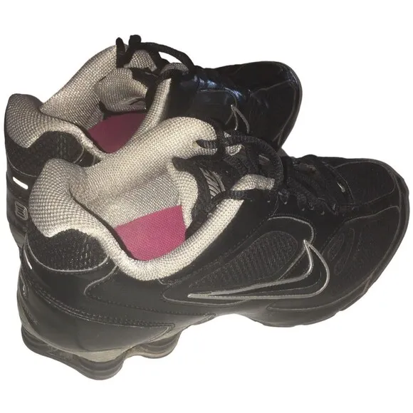2010 Nike Shox Women's Reveal  4 Black/Metallic Silver Running Shoes! Size 7 M