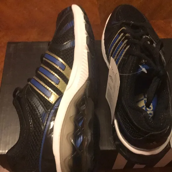 491 Adidas boost 2 j G19642 running shoes black blue silver boys youth athletic