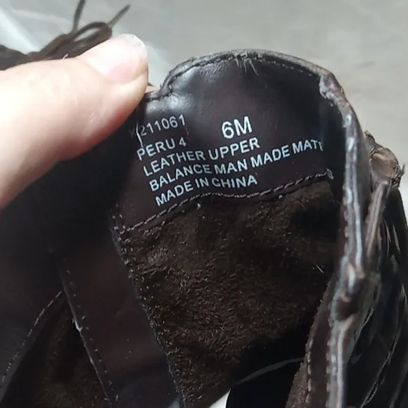 Adam Tucker me too women's brown distressed ankle boots size 6