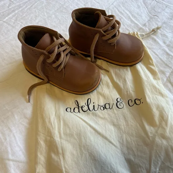 Adelisa and Co Paseo boots baby size 22(6)