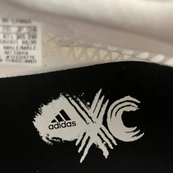 Adidas ADIZERO XCS SPRINT Running Shoes