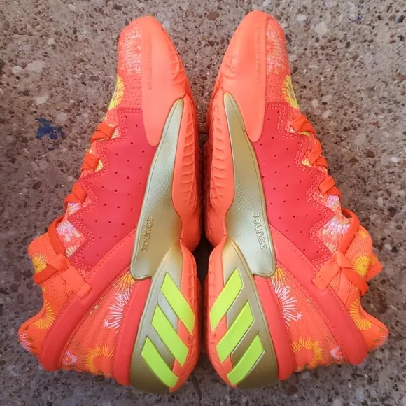 Adidas D.O.N. Issue 2 Explosives Solar Orange Yellow Gold Donovan Mitchell 6.5