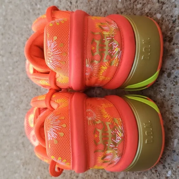 Adidas D.O.N. Issue 2 Explosives Solar Orange Yellow Gold Donovan Mitchell 6.5