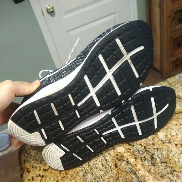 Adidas Energy Falcon Running Shoes Black White Sneakers Men's size 12 EH1538