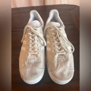 Adidas Gazelle Men’s Sneakers Size 11.5