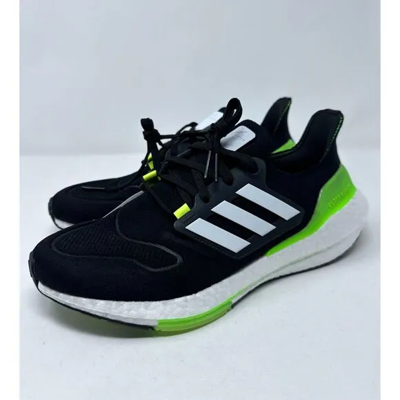 Adidas Men's 9 UltraBoost 22 Running Shoes Black / White / Green GX6640 NEW