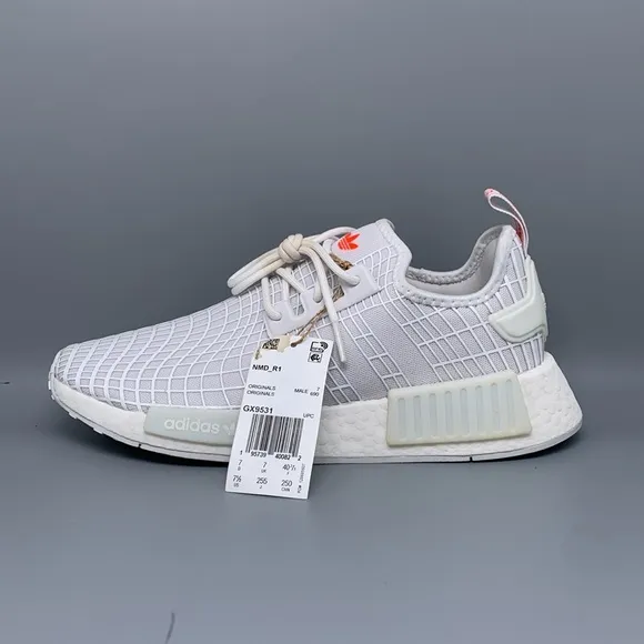 Adidas NMD R1 Running Shoes GX9531 Men’s Sz 7.5 Women's Sz 8.5