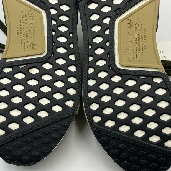 Adidas NMD RI STAR WARS PRINCESS LEIA Women's Running Camo FW2280 Sz 6New