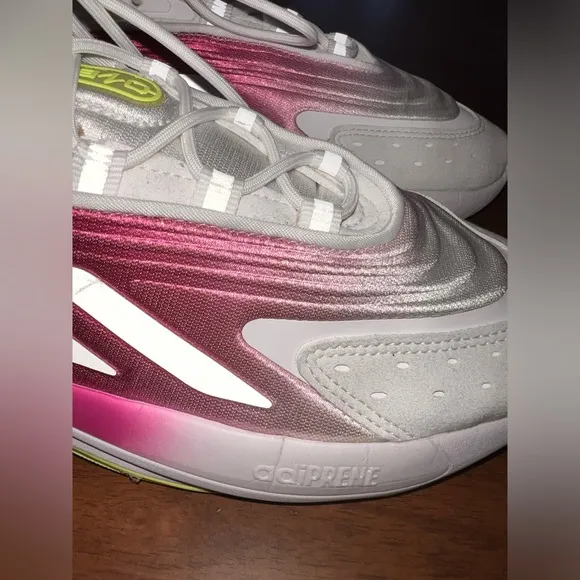 Adidas OZELIA Running Shoes Women’s Size 8 Purple Green