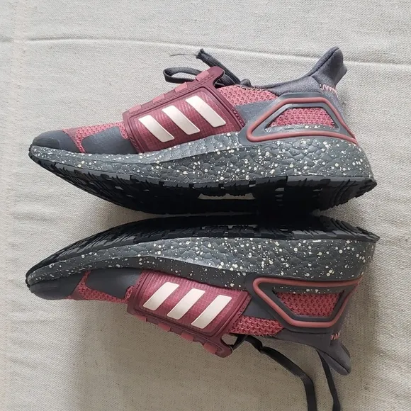 Adidas Shoes Ultraboost DNA City Xplorer Outdoor Trail Womens 7 Sneaker Pink