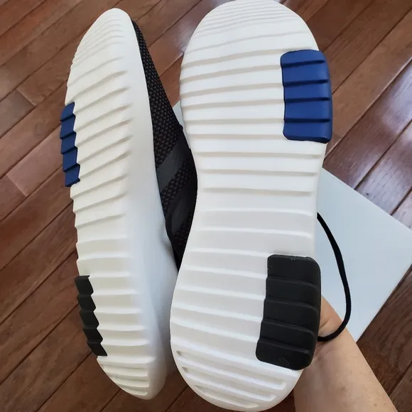 Adidas sneakers boys