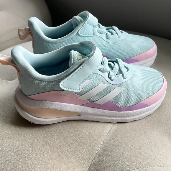 Adidas | Sneakers