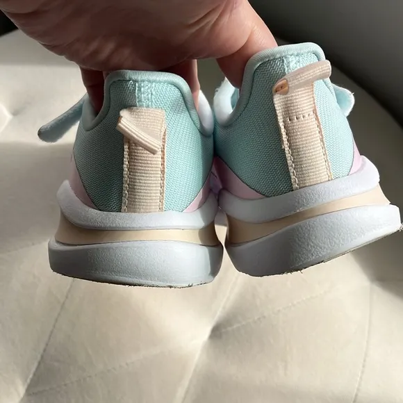 Adidas | Sneakers