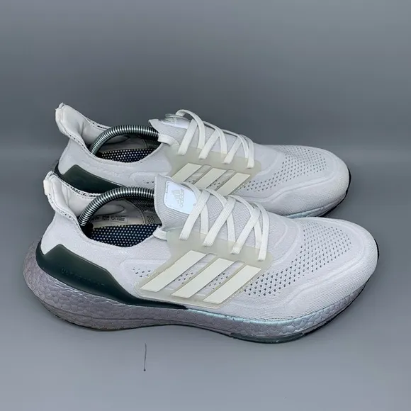 Adidas UltraBoost 21 Crystal White Hazy Green Running Shoes FY0383 Men's Sz 10.5