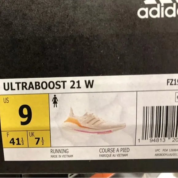 adidas Ultraboost 21 Womens Running Shoes Size 9M