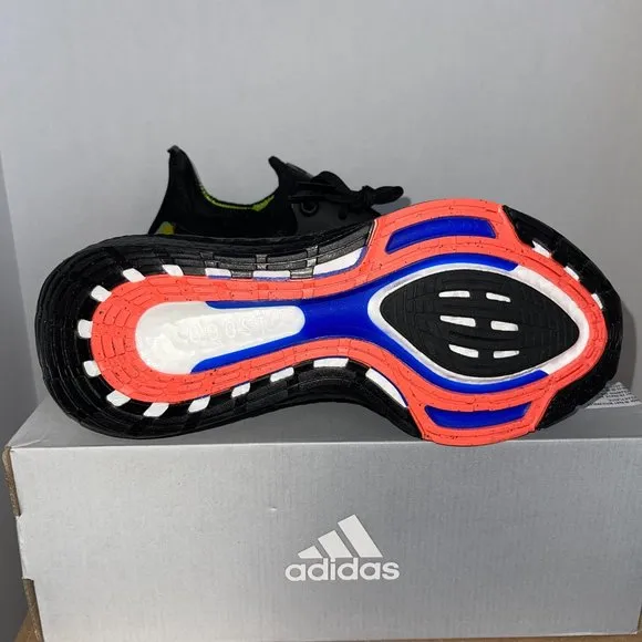 ADIDAS ULTRABOOST 22 (HQ0965) MENS SIZE 9 CORE BLACK/POWER BLUE RUNNING SHOES