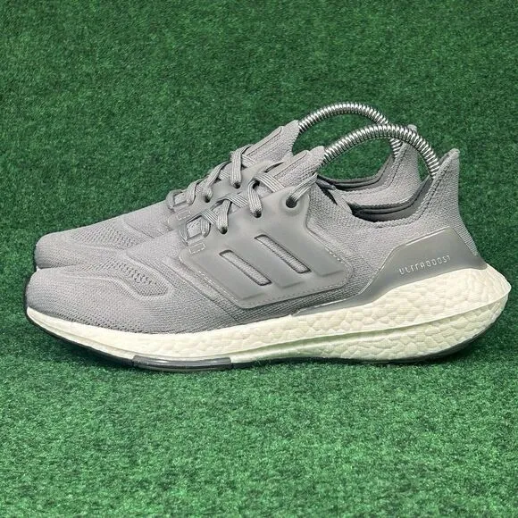 Adidas Ultraboost 22 Mens‎ Size 6.5 Gray Running Shoes Athletic Sneakers Casual