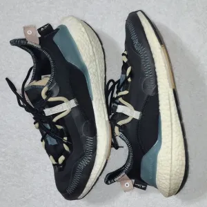 ADIDAS ULTRABOOST PARLEY RUNNING SHOES SIZE 10 MEN'S