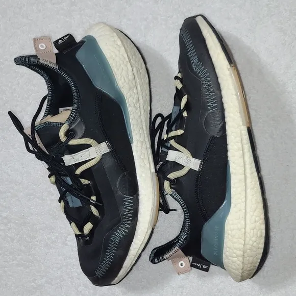 ADIDAS ULTRABOOST PARLEY RUNNING SHOES SIZE 10 MEN'S