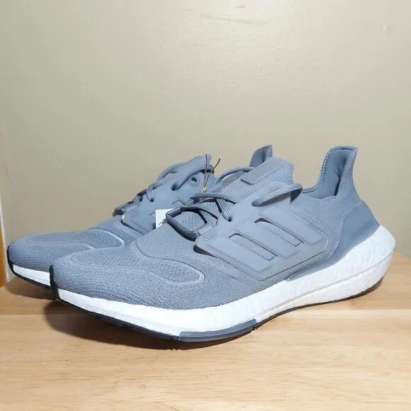 Adidas Ultraboost 22 Running Shoes Grey White GX5460 Men's Size 11.5