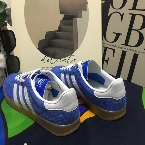 Adidas women’s sneakers