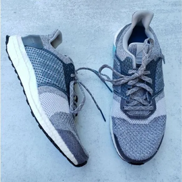 Adidas Womens Ultraboost Running Shoes Sneakers Sz 8.5 Blue Grey sz 8.5