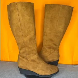 Aerosoles Brenna Knee High Zip Wedge Cognac Brown Faux Suede Boot Size 9.5