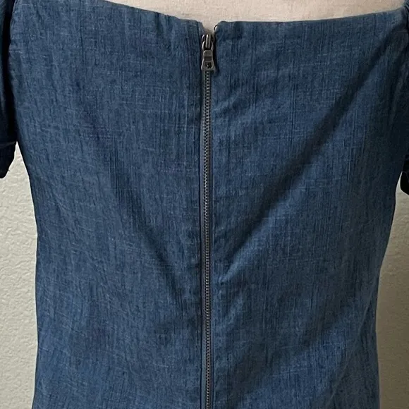 ALICE   OLIVIA | TULA CLOSET STAPLE CHAMBRAY MINI DRESS in MEDIUM WASH | SIZE S