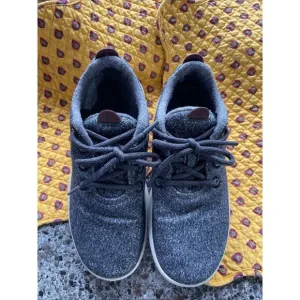 Allbirds Wool Runner Mizzles Sneakers / Natural Grey-Cream Sole / Womens Sz 9