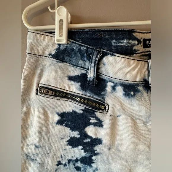 Allen B. by Allen Schwartz Women’s Tie Dye Straight Leg Denim Jeans Size 29‎