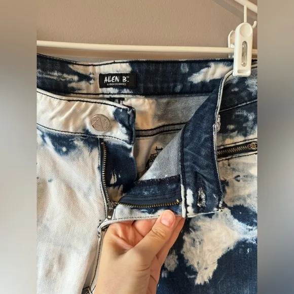 Allen B. by Allen Schwartz Women’s Tie Dye Straight Leg Denim Jeans Size 29‎