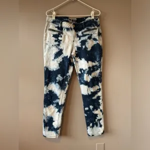 Allen B. by Allen Schwartz Women’s Tie Dye Straight Leg Denim Jeans Size 29‎