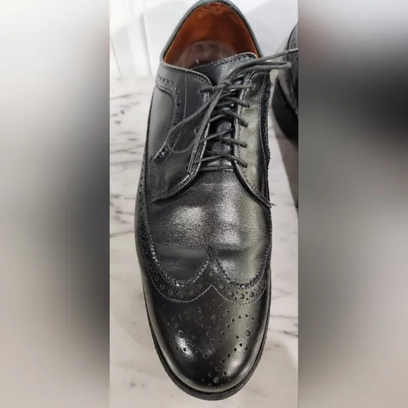 Allen Edmonds black wingtip oxford dress shoes men's size 10.5 D