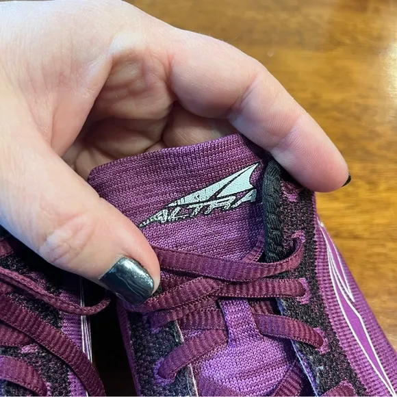 Altra Escalante purple Running Shoes - Women's Size 7.5