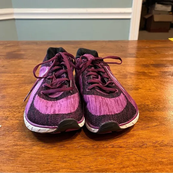 Altra Escalante purple Running Shoes - Women's Size 7.5