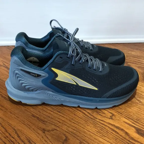 Altra Torin 5 Blue Running Men’s Shoes Sz 9 in LikE NeW Condition!