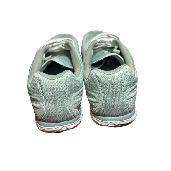 Altra Women's Running Shoes - Mint Green Escalante size 9.5