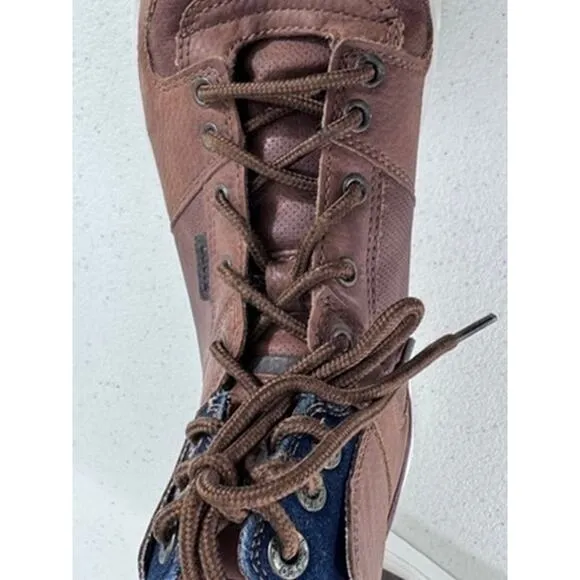 &quot;Levis&quot;, Mens Hiking Boots, Size 8, SEE PICS ,FINAL SALE!, Small Flaws,Rustic