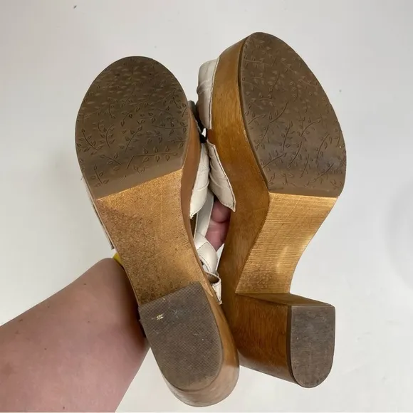 Anthropologie Miss Albright Leather Bow Wooden Heel Sandals Size 9.5
