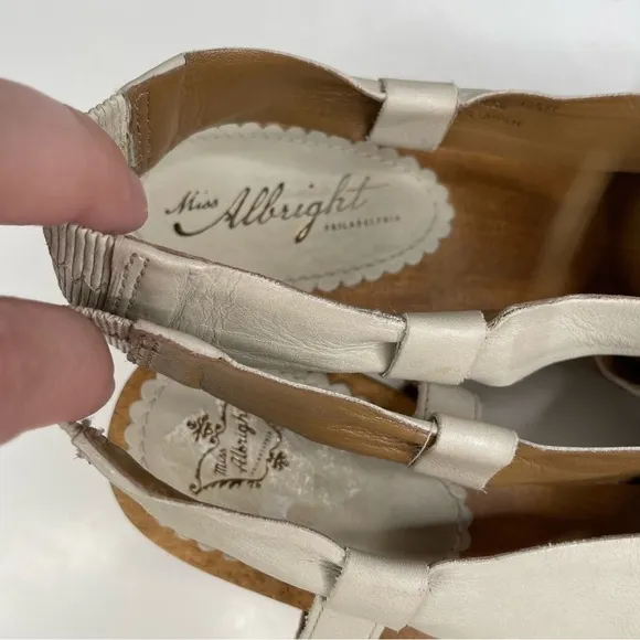 Anthropologie Miss Albright Leather Bow Wooden Heel Sandals Size 9.5