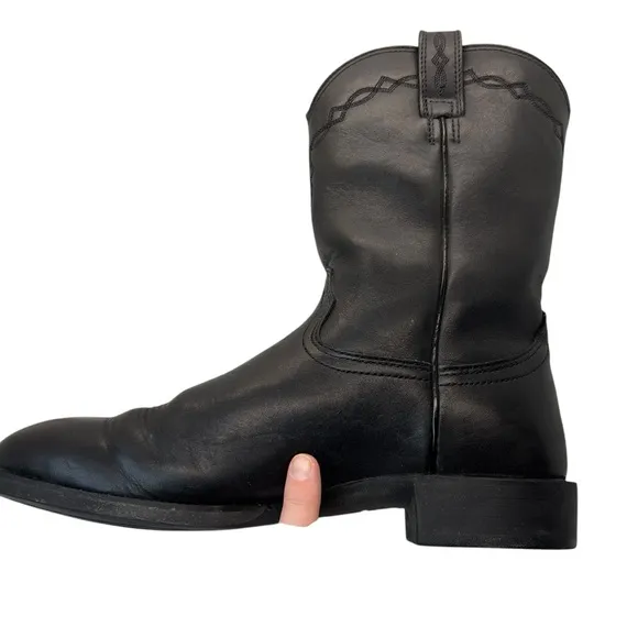 Ariat Black Leather Boots Heritage Roper Style 35501 Size Men’s 9.5  D