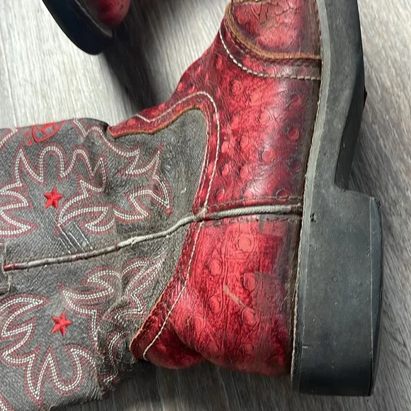 Ariat Red and Gray Cowboy Boots