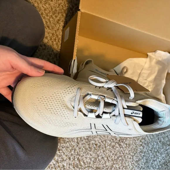 Asics Cream Running Shoes