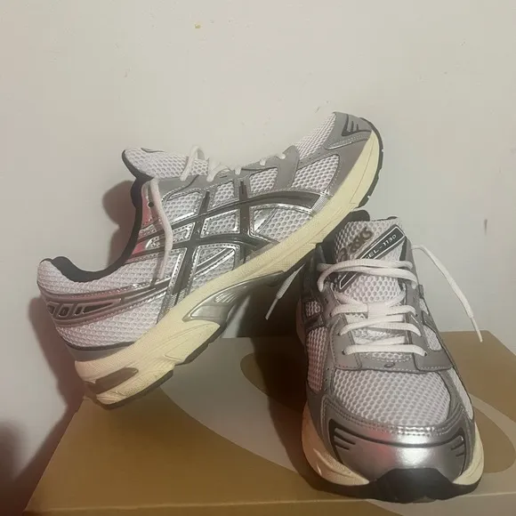 ASICS White and Silver Running Shoes