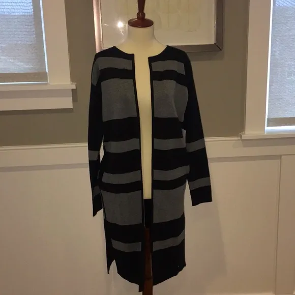 Athleta Reversible Explore Sweater Jacket Coat