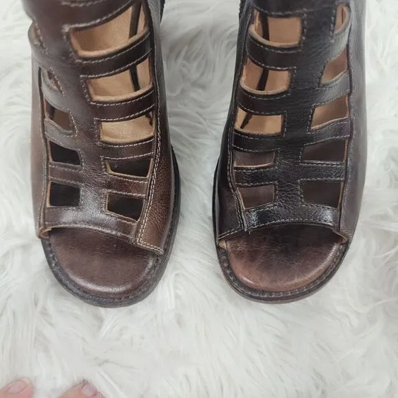 Bed Stu Occam Wedge Caged Sandals Sz 8 Teak Rustic Leather Peep Heels